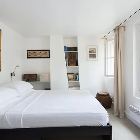 Rue Des Petits Carreaux By Onefinestay Apartament