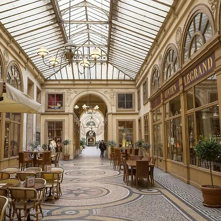 Rue Des Petits Carreaux By Onefinestay *